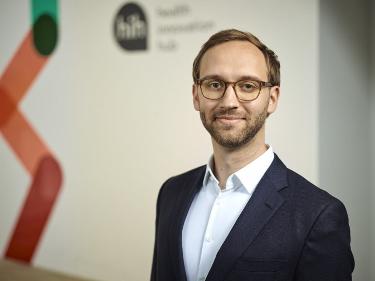 Dr. Kircher_hih